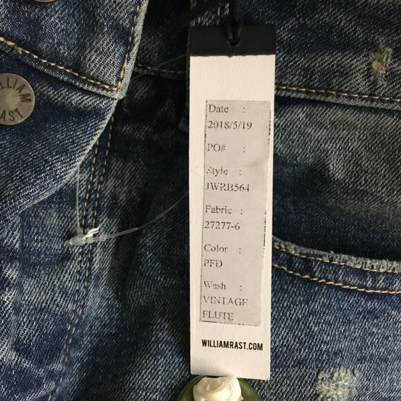 NWT William Rast Sweet Mama cropped, distressed Jeans Size 28 flower buds sewn - Picture 8 of 8